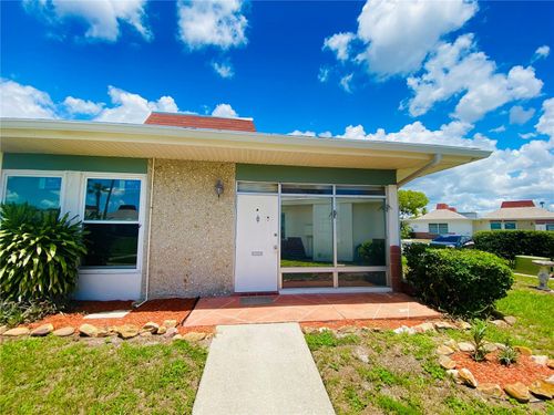 apt-h-4351 Tahitian Gardens Cir, HOLIDAY, FL, 34691-3735 | Card Image
