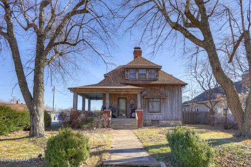 2011 S Jackson Ave, Joplin, MO, 64804-1847 | Card Image