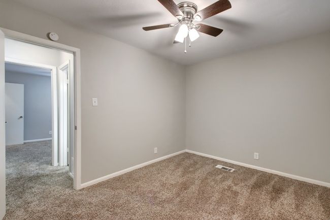 APT-109 - 303 W 40 Th St, Condo with 2 bedrooms, 1 bathrooms and 2 parking in Austin TX | Image 18