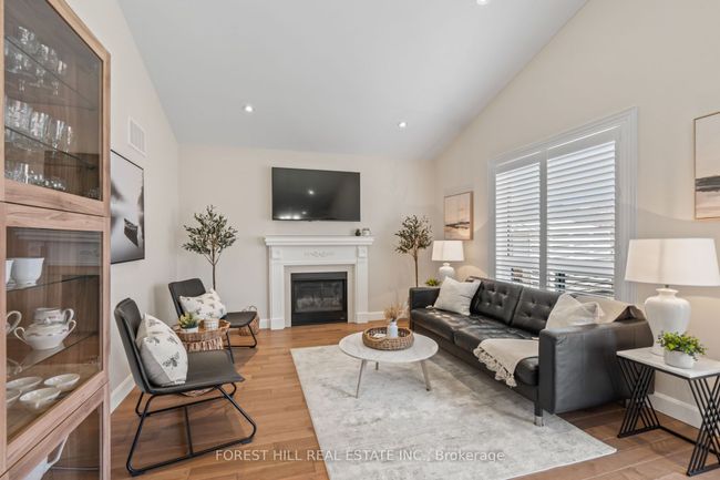 5 White Hart Lane, House other with 3 bedrooms, 3 bathrooms and 4 parking in Hastings ON | Image 6