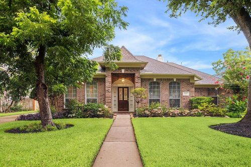 6307 Cool Water Dr, Sugar Land, TX, 77479-5530 | Card Image