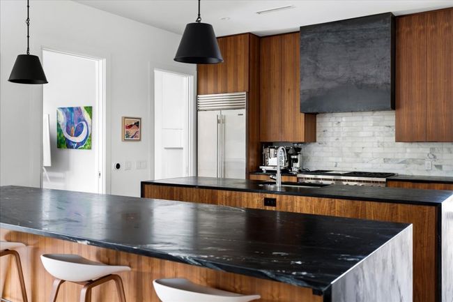 3313 Bonnie Rd, House other with 4 bedrooms, 4 bathrooms and 3 parking in Austin TX | Image 9