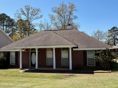 103 Live Oaks Blvd, Pearl, MS, 39208-8069 | Card Image