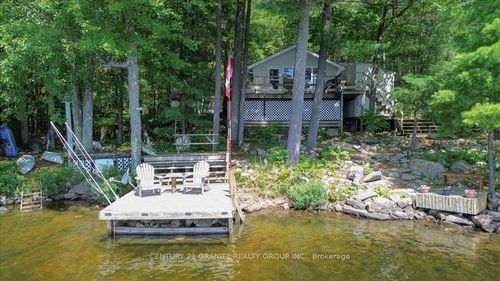 490 E Henniger Rd, Cloyne, ON, K0H1K0 | Card Image