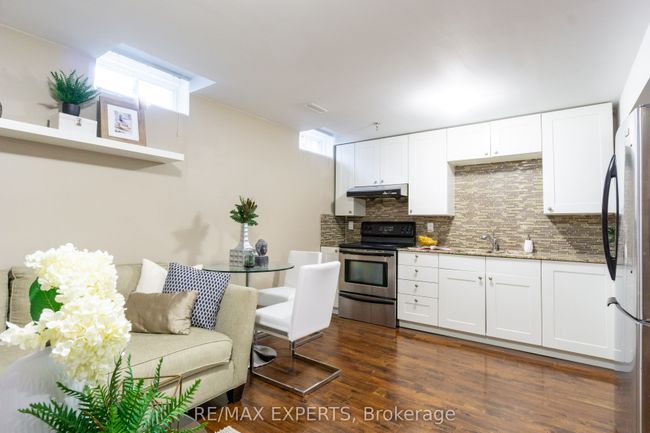 60 Crystalhill Dr, House other with 6 bedrooms, 5 bathrooms and 4 parking in Brampton ON | Image 30