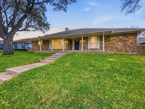 2409 Castle St, Irving, TX, 75038-5803 | Card Image