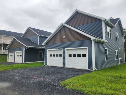 64 Nicholas Ln, Barre, VT, 05641-5143 | Card Image