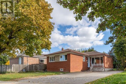 7a-7 Westhumber Boulevard, Toronto (West Humber-Clairville), ON, M3B0A7 | Card Image