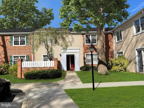 unit-a-2505 S Walter Reed Dr, ARLINGTON, VA, 22206-1207 | Card Image