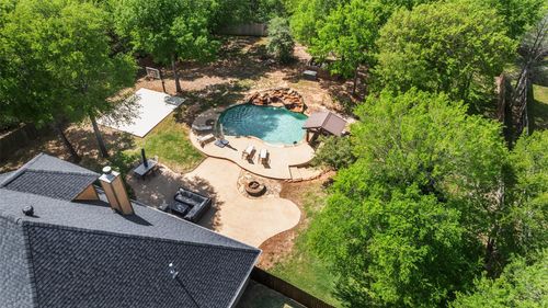 2005 Old May Ct, College Station, TX, 77845-3883 | Card Image