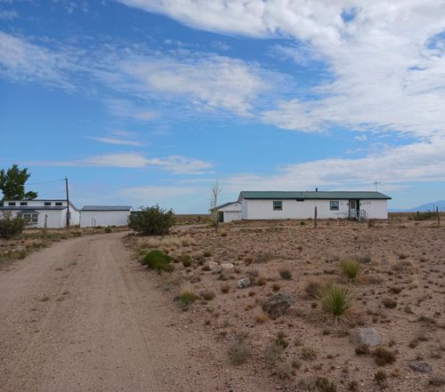 17277 E Us Highway 60, Veguita, NM, 87062-9781 | Card Image