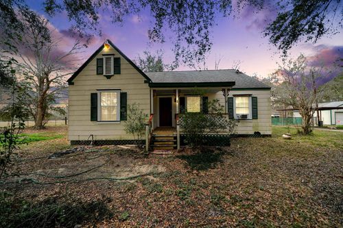 1523 County Road 676, Dayton, TX, 77535-3694 | Card Image