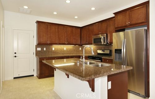 453 Estrella Ln, Brea, CA, 92823 | Card Image