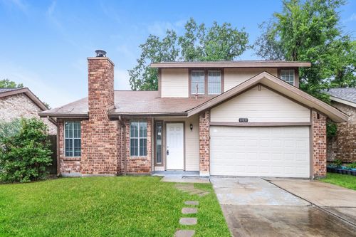 11031 Hidden Bend Dr, Houston, TX, 77064-4508 | Card Image