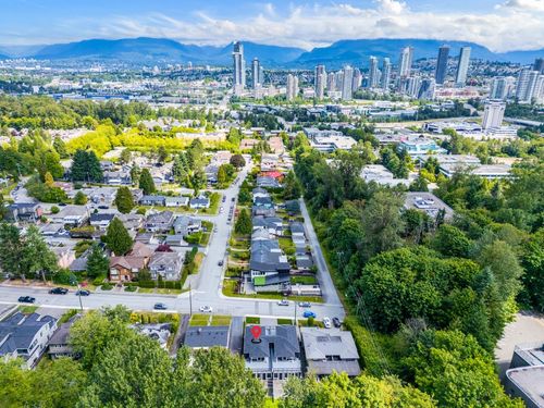 1-4096 Nithsdale St, Burnaby, BC, V5G1P6 | Card Image