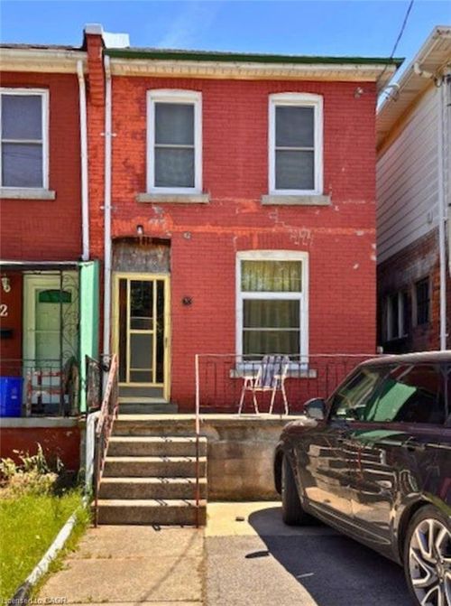 70 Wentworth Street N, Hamilton, ON, L8L5V4 | Card Image