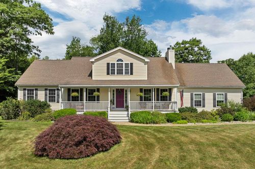 54 Liberty Ln, Barrington, NH, 03825-4246 | Card Image