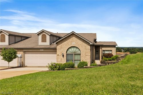 49272 Eagle Drive, East Liverpool, OH, 43920 | Card Image