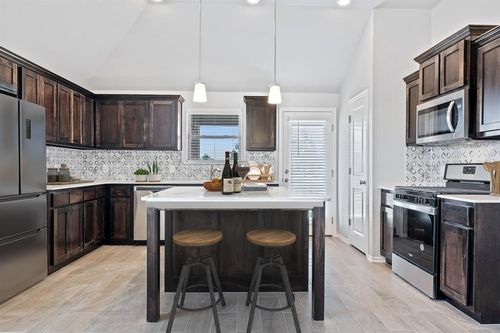 13307 Sw 7th Lane, Yukon, OK, 73099 | Card Image