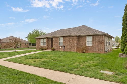 406 S Casa Grande Ave, Springfield, MO, 65802-5825 | Card Image