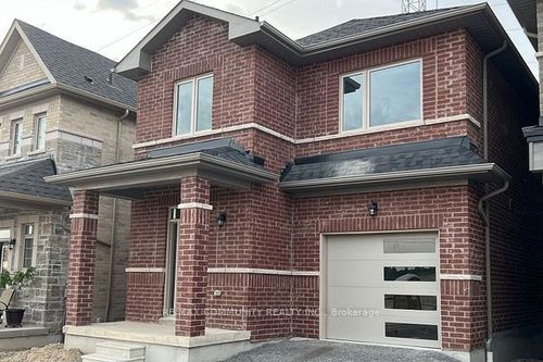 1103 Cameo St, Pickering, ON, L1X0L7 | Card Image