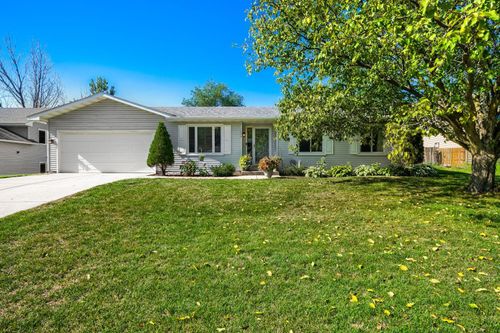 7944 Grinnell Way, Lakeville, MN, 55044-9058 | Card Image