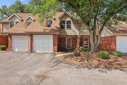 apt-d-3722 Candlewyck Club Dr, Florissant, MO, 63034-2585 | Card Image