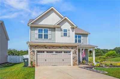 121 Campaign Drive, House other with 4 bedrooms, 2 bathrooms and null parking in Mebane NC | Image 3