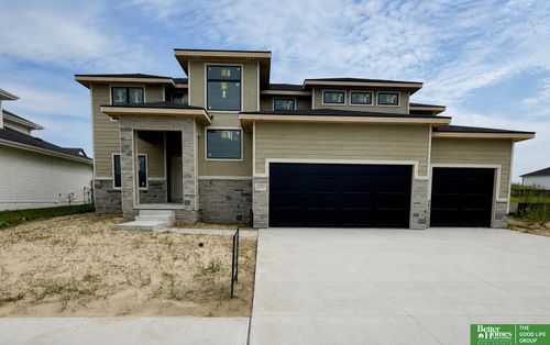 5501 N 213th Street, Elkhorn, NE, 68022 | Card Image