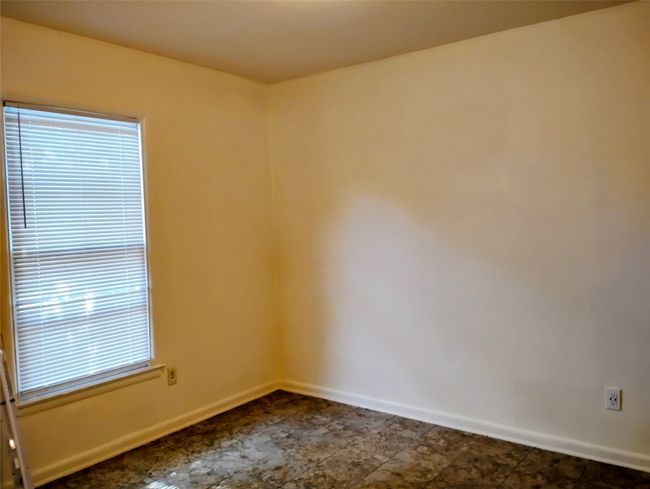 Bedroom #3 | Image 9