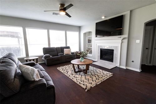 2506 Foxcrest Dr, Katy, TX, 77494-0739 | Card Image