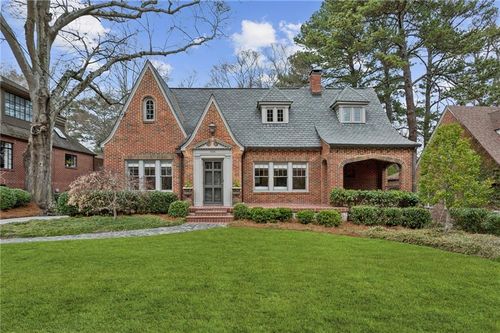 1686 Johnson Rd Ne, Atlanta, GA, 30306-3154 | Card Image