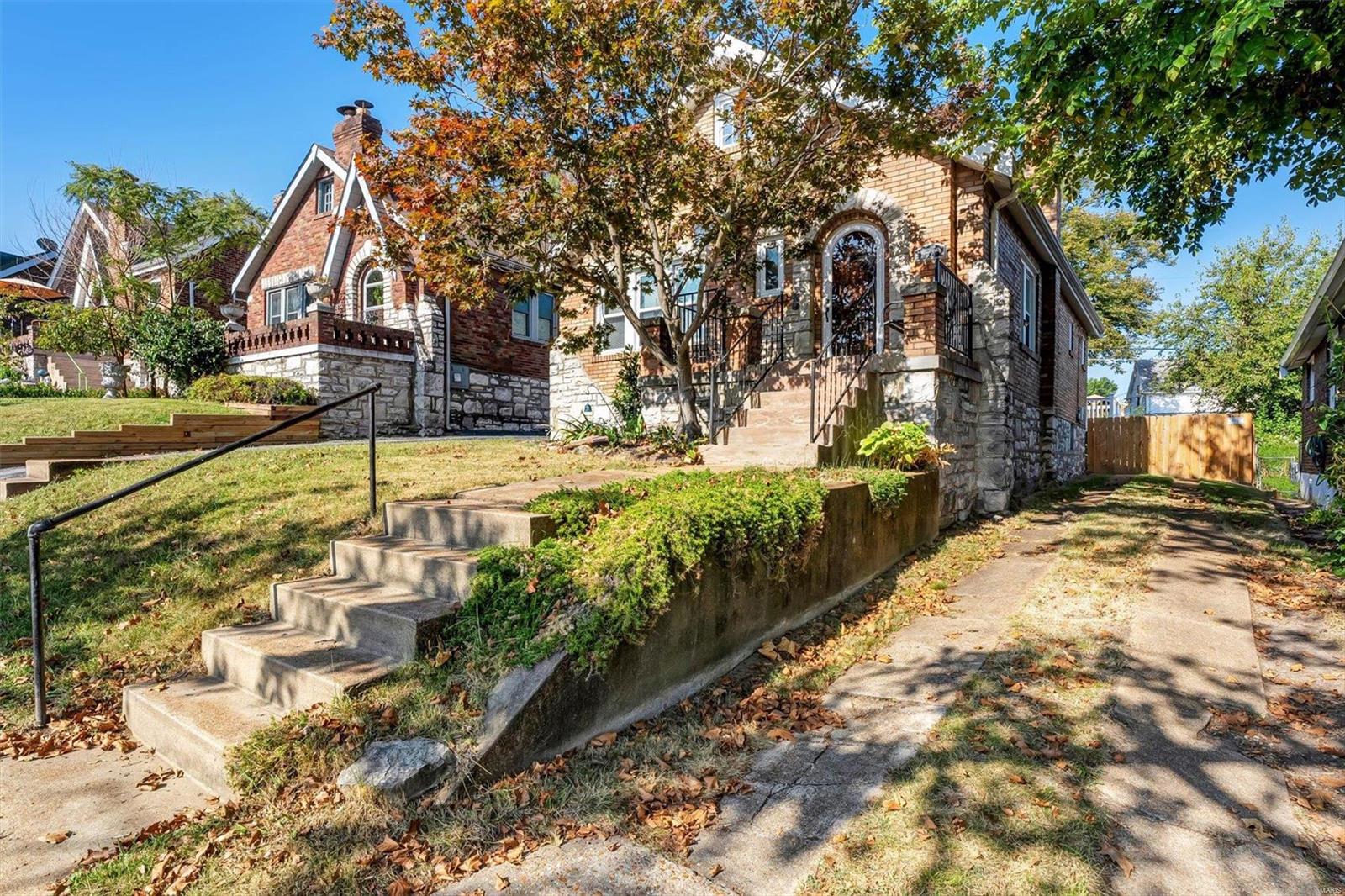 Louisville Ave, Saint Louis, MO 63139