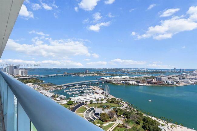 APT-4808 - 50 Biscayne Blvd, Condo with 2 bedrooms, 2 bathrooms and null parking in Miami FL | Image 21