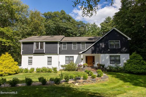 54 Dunmore Ct, Lenox, MA, 01240-2613 | Card Image