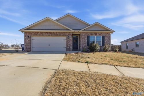 7005 Nearpath Dr Nw, Huntsville, AL, 35806-3111 | Card Image