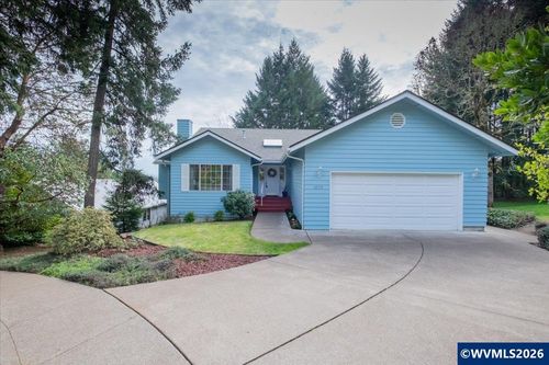 1075 Nw Charlemagne Pl, Corvallis, OR, 97330-3643 | Card Image