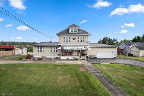 1811 Washington Blvd, Belpre, OH, 45714-2027 | Card Image