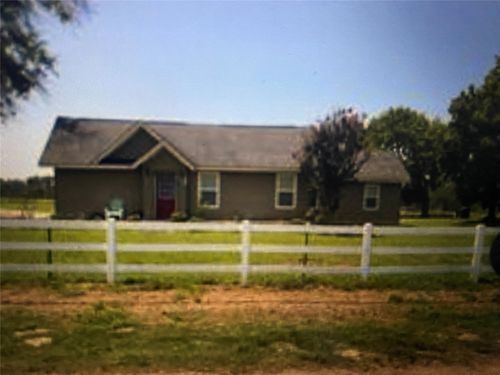648 S Center St, Buffalo, TX, 75831-7790 | Card Image
