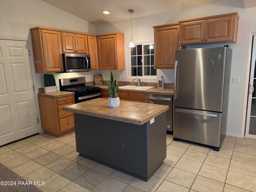 20092 E Ocotillo Drive, Mayer, AZ, 86333 | Card Image