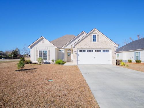 4901 Hatfield Cir, Hahira, GA, 31632-2671 | Card Image