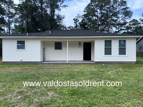 2013 Bradley Ave, Valdosta, GA, 31602 | Card Image