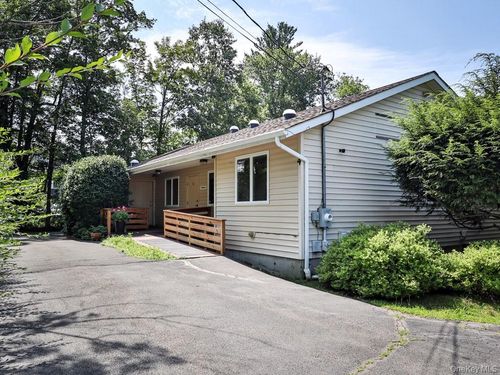 4 Lincoln Rd, South Fallsburg, NY, 12779-5713 | Card Image