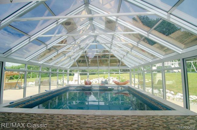 3865 Stonecrest Rd, House other with 4 bedrooms, 4 bathrooms and null parking in West Bloomfield MI | Image 9