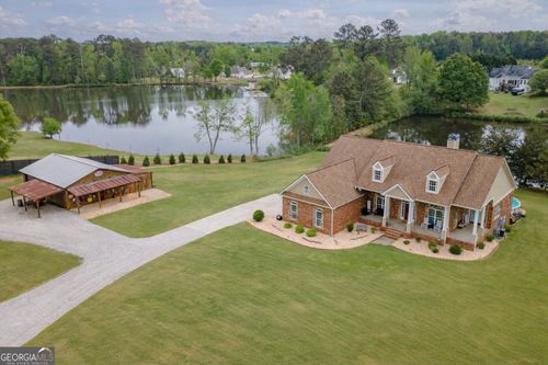 725 Amber Lakes Ct, Social Circle, GA, 30025-4535 | Card Image
