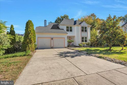 12 Country Ln, Voorhees, NJ, 08043-1178 | Card Image