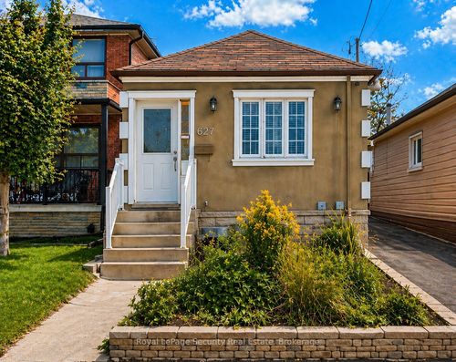 627 Caledonia Rd, York, ON, M6E4V7 | Card Image