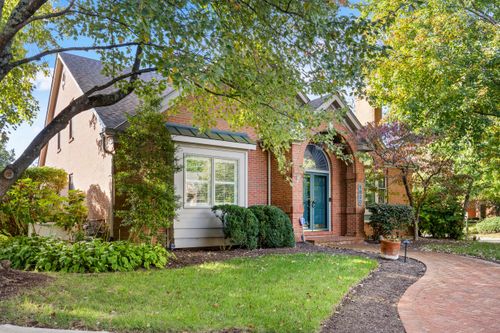 1820 Saint Ives Cir, Lexington, KY, 40502-7713 | Card Image