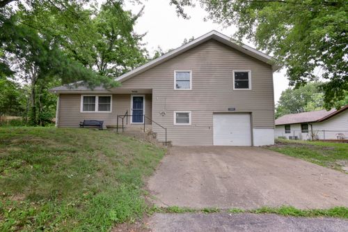 103 Elementary Rd, Reeds Spring, MO, 65737-9634 | Card Image