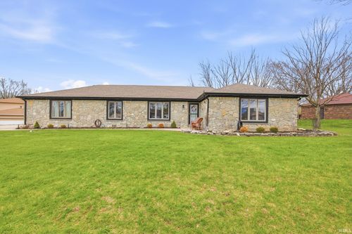 7110 W Meadows Lane, Greenfield, IN, 46140-9677 | Card Image